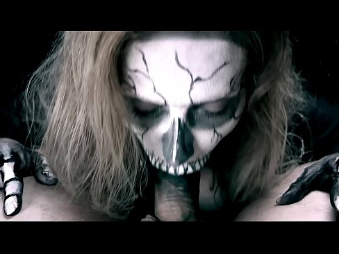 ❤️ Demon qiz qora og'zi bilan xo'roz so'rish va yutish cuma. ️❌ Sifatli pornoda bizda ☑